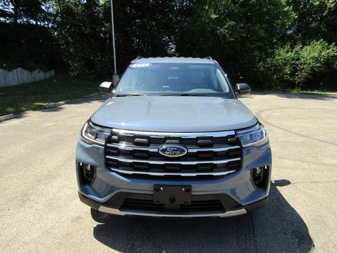 New 2026 Ford Explorer Active w/ Active Comfort Package AWD/4WD image 7