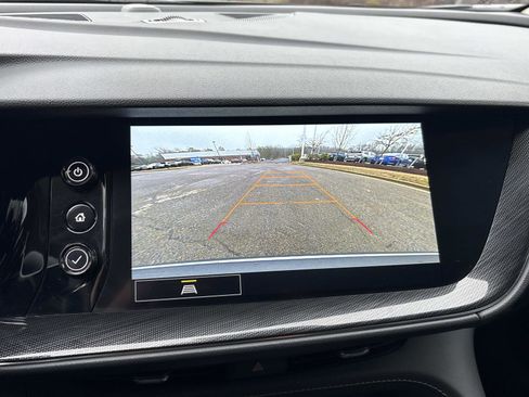 Certified 2023 Buick Envision Essence image 20