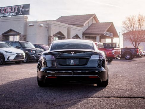 Used 2022 Tesla Model S Plaid image 6