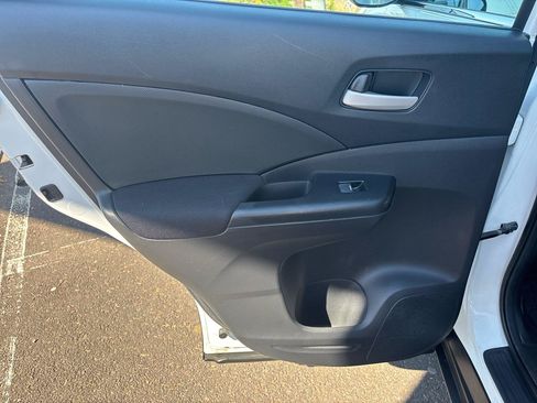 Used 2015 Honda CR-V LX image 21