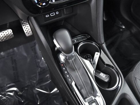 Used 2023 Buick Encore GX Select w/ Sport Touring Package image 23