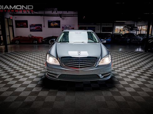 Used 2011 Mercedes-Benz S 550 image 42