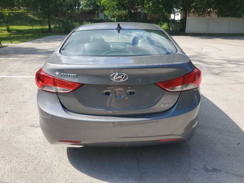 Used 2013 Hyundai Elantra Limited FWD image 4