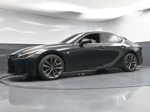 Used 2023 Lexus IS 350 F Sport w/ Navigation Package image 22
