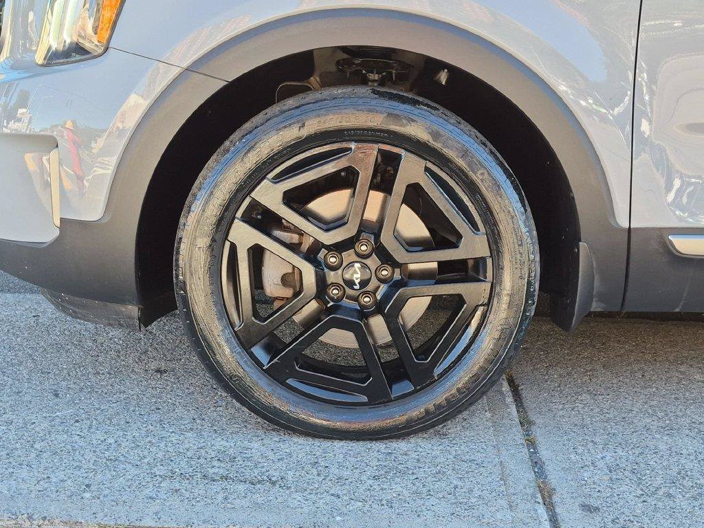 Certified 2023 Kia Telluride SX Prestige X-Line AWD/4WD image 35