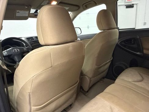 Used 2012 Toyota RAV4 4WD w/ Value Pkg image 18