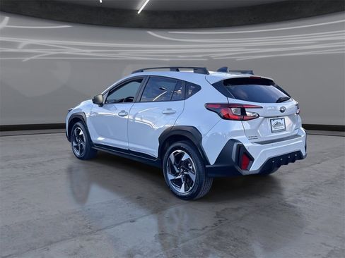 Used 2019 Toyota RAV4 LE w/ Carpet Mat Package image 4