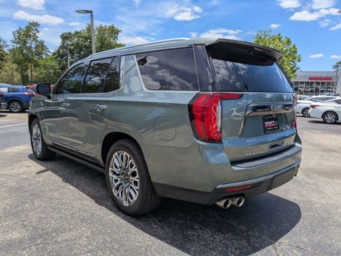 Used 2024 GMC Yukon Denali Ultimate AWD/4WD image 6