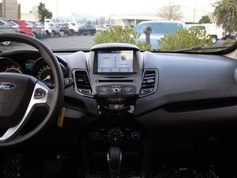 Used 2017 Ford Fiesta SE w/ Equipment Group 201A image 19