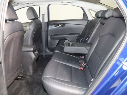 Used 2021 Kia Forte EX image 45