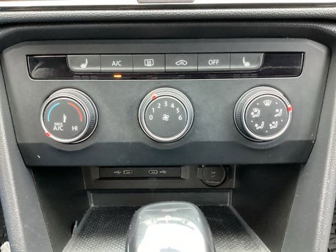 Used 2022 Volkswagen Taos S AWD/4WD image 22