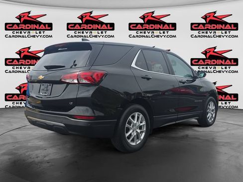 Used 2023 Chevrolet Equinox LT w/ Driver Convenience Package FWD image 3