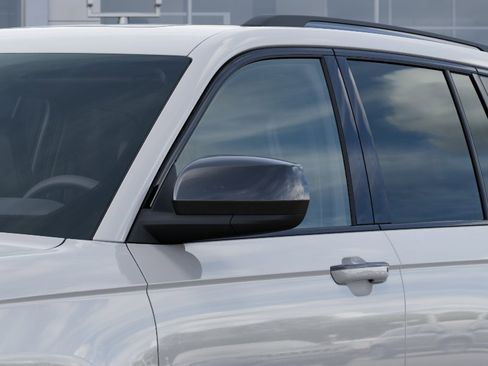 New 2025 Jeep Grand Cherokee Altitude AWD/4WD image 14