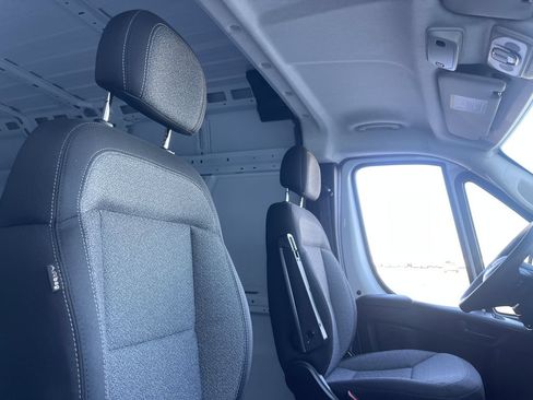 New 2026 RAM ProMaster 2500 w/ Convenience Group FWD image 20
