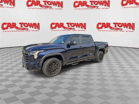 Used 2022 Toyota Tundra SR5 image 4