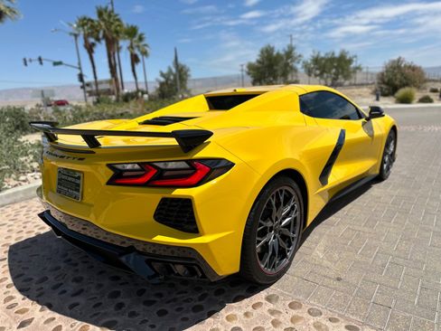 Used 2026 Chevrolet Corvette Stingray Premium Conv w/ Z51 Performance Package RWD image 14