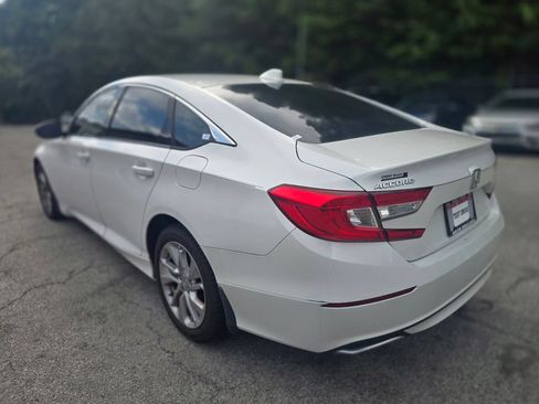 Used 2018 Honda Accord LX image 5