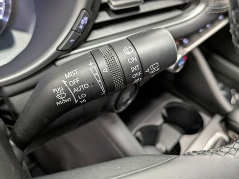 Used 2023 MAZDA MAZDA3 s image 20