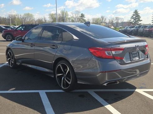 Used 2018 Honda Accord Sport image 11