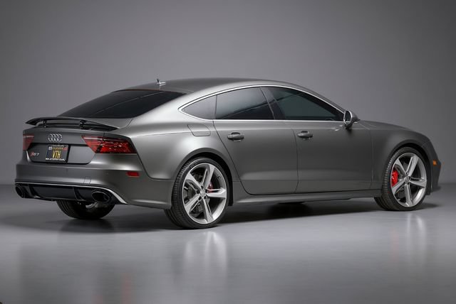 Used 2016 Audi RS 7 Prestige w/ RS 7 Dynamic Package AWD/4WD image 2
