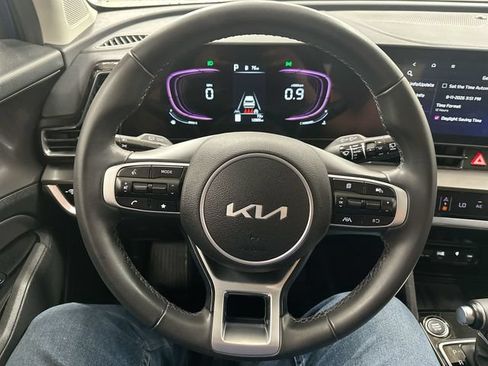 Certified 2024 Kia Sportage EX AWD/4WD image 12