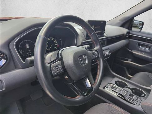 Used 2024 Honda Pilot Sport image 29