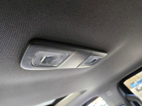 Used 2024 Chevrolet Silverado 2500 LTZ w/ LTZ Convenience Package image 33