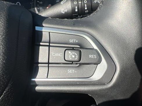 Used 2022 Jeep Compass Latitude AWD/4WD image 20
