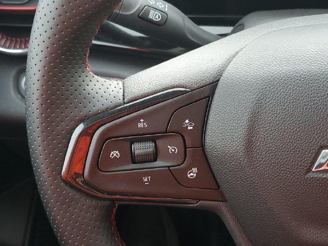 Certified 2026 Chevrolet Trax RS w/ Driver Confidence Package FWD image 21