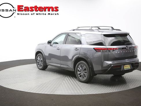 Used 2022 Nissan Pathfinder SV AWD/4WD image 61