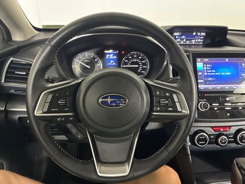 Used 2019 Subaru Impreza 2.0i Limited w/ Popular Package #1 AWD/4WD image 10