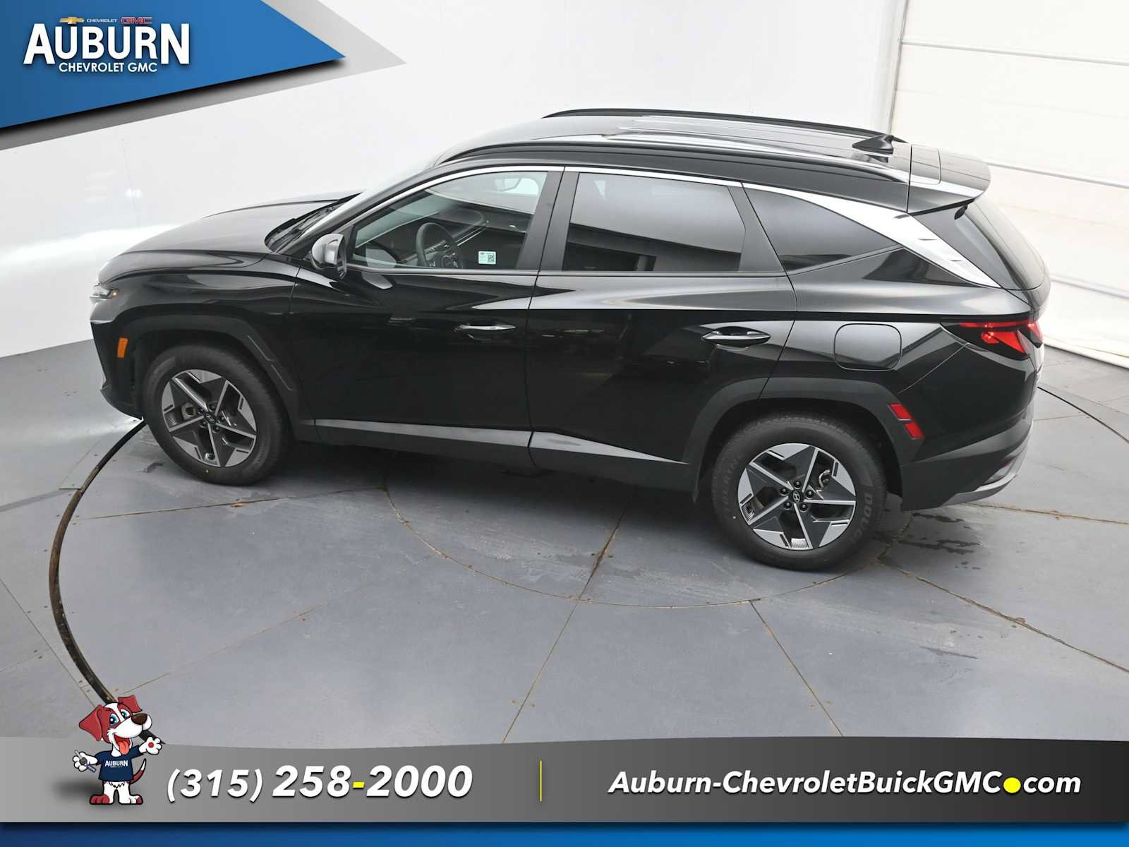 Used 2025 Hyundai Tucson SEL AWD/4WD image 31