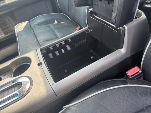 Used 2007 Lincoln Mark LT 4x4 image 26