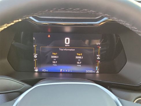 Used 2023 Chevrolet Colorado LT w/ LT Convenience Package II image 7