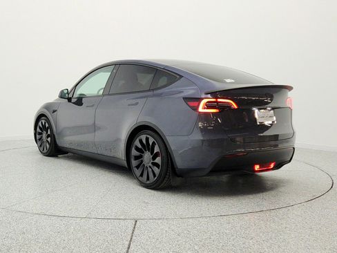 Used 2022 Tesla Model Y Performance AWD/4WD image 7