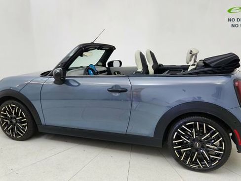 Used 2025 MINI Cooper S FWD image 16