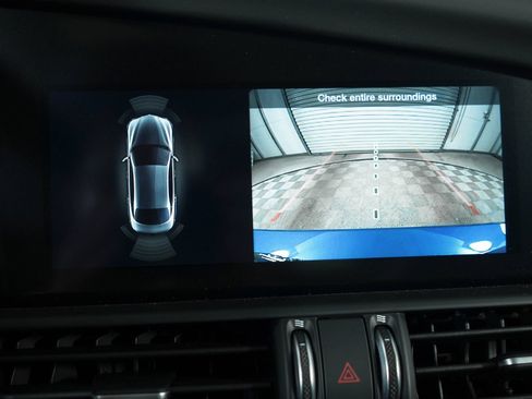 New 2025 Alfa Romeo Giulia RWD image 25