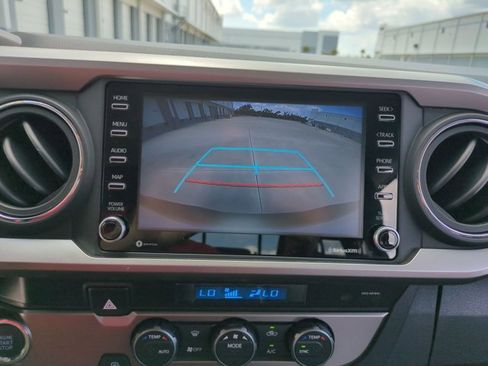 Used 2023 Toyota Tacoma SR5 RWD image 13