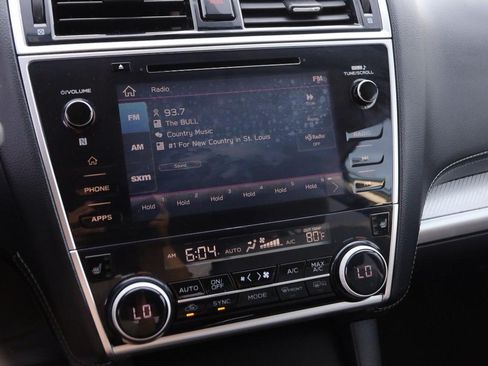 Used 2019 Subaru Outback 2.5i Premium w/ Popular Package #2 AWD/4WD image 14