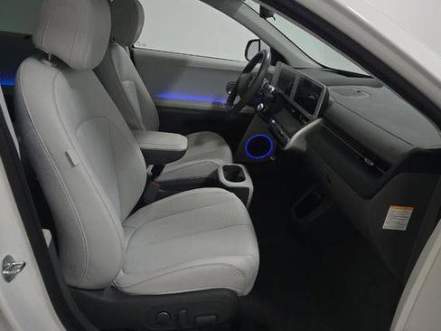 Used 2024 Hyundai Ioniq 5 Limited AWD/4WD image 6