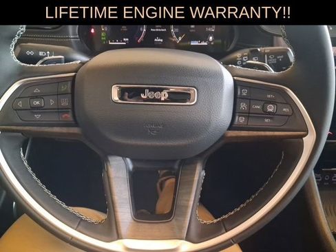 New 2026 Jeep Grand Cherokee L Limited AWD/4WD image 11