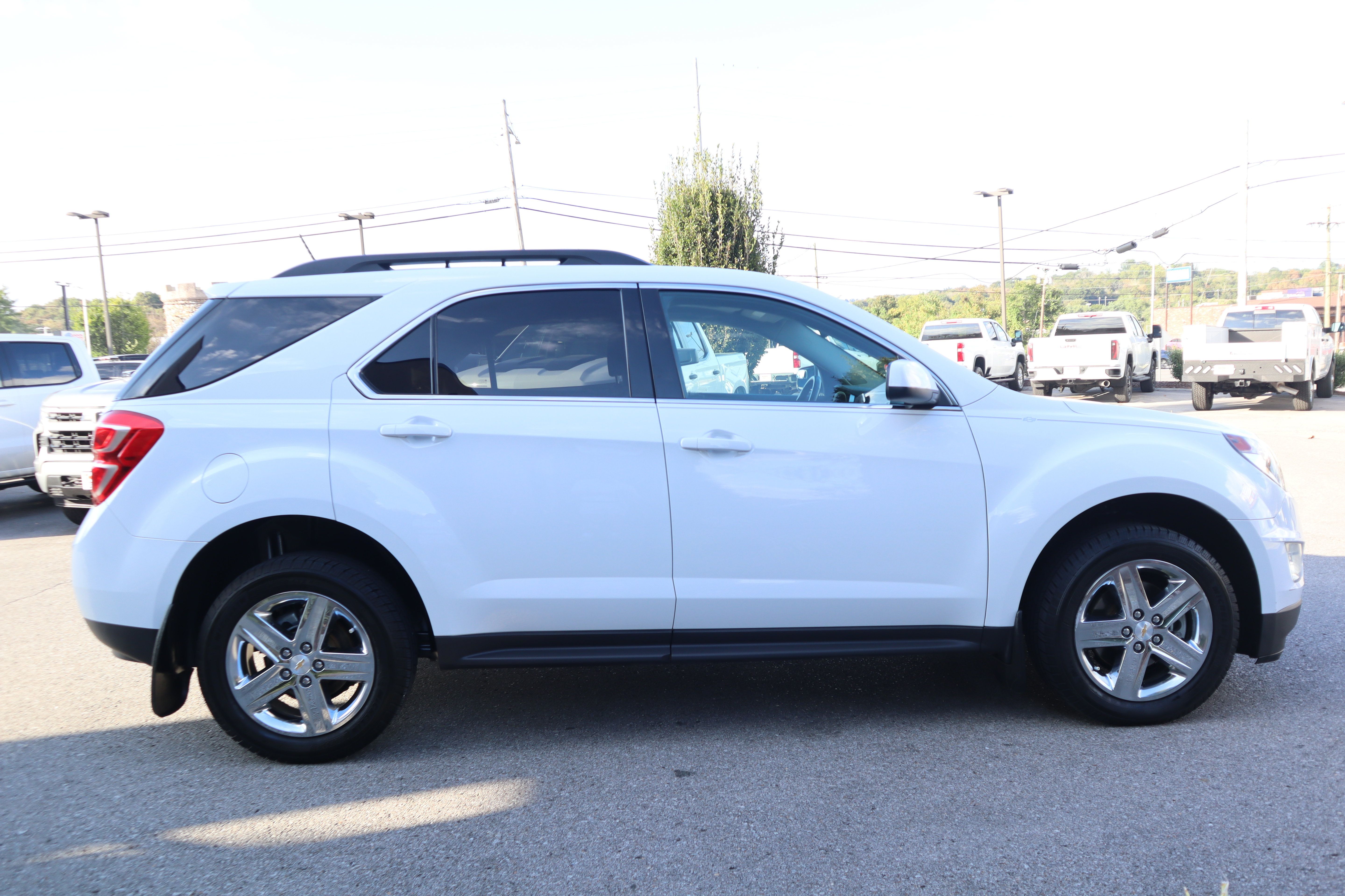 Used 2016 Chevrolet Equinox LT w/ Convenience Package FWD image 6