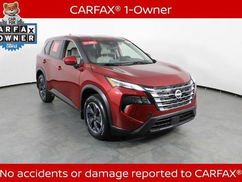 Certified 2024 Nissan Rogue SV FWD image 5