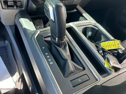 Used 2020 Ford F150 Raptor w/ Equipment Group 802A Luxury image 15