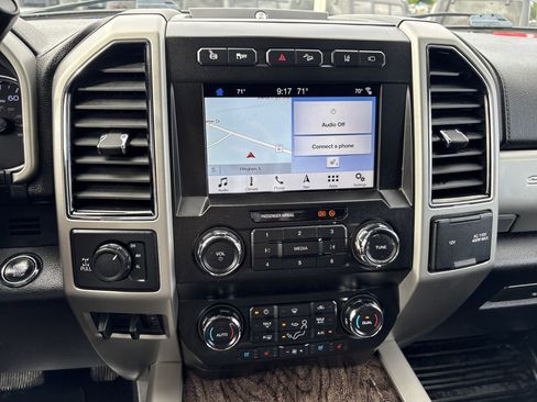Used 2019 Ford F350 Lariat w/ Lariat Ultimate Package AWD/4WD image 17