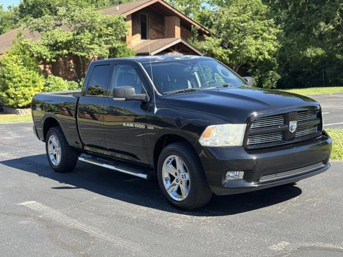 Used 2012 RAM 1500 Sport w/ Sport Premium Group AWD/4WD image 7