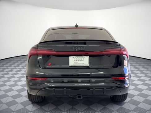 Used 2024 Audi Q8 e-tron Prestige AWD/4WD image 11