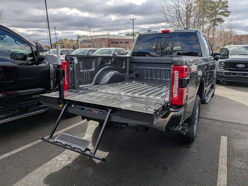 New 2026 Ford F250 XLT w/ XLT Premium Package AWD/4WD image 34