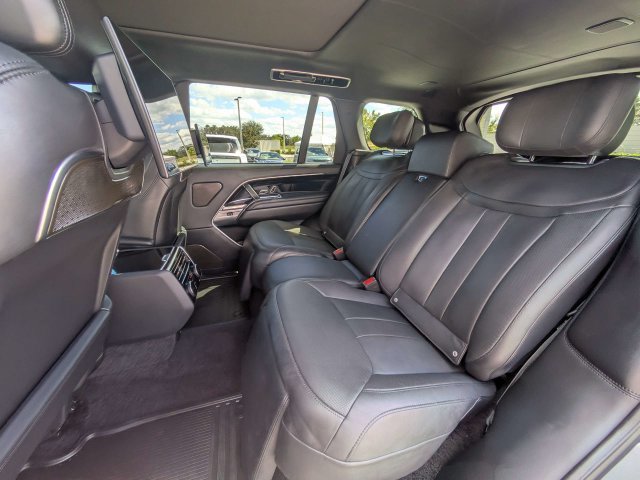 Used 2023 Land Rover Range Rover Long Wheelbase Autobiography AWD/4WD image 14