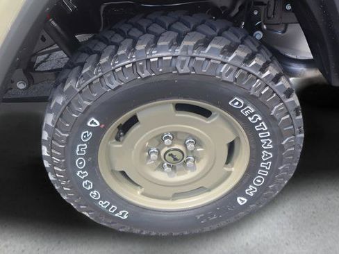 New 2026 Jeep Gladiator Willys AWD/4WD image 24
